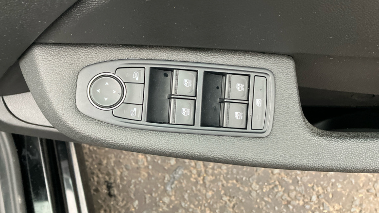 Renault Clio 1.6 E-TECH full hybrid 145 Evolution 5dr Auto Hybrid Hatchback